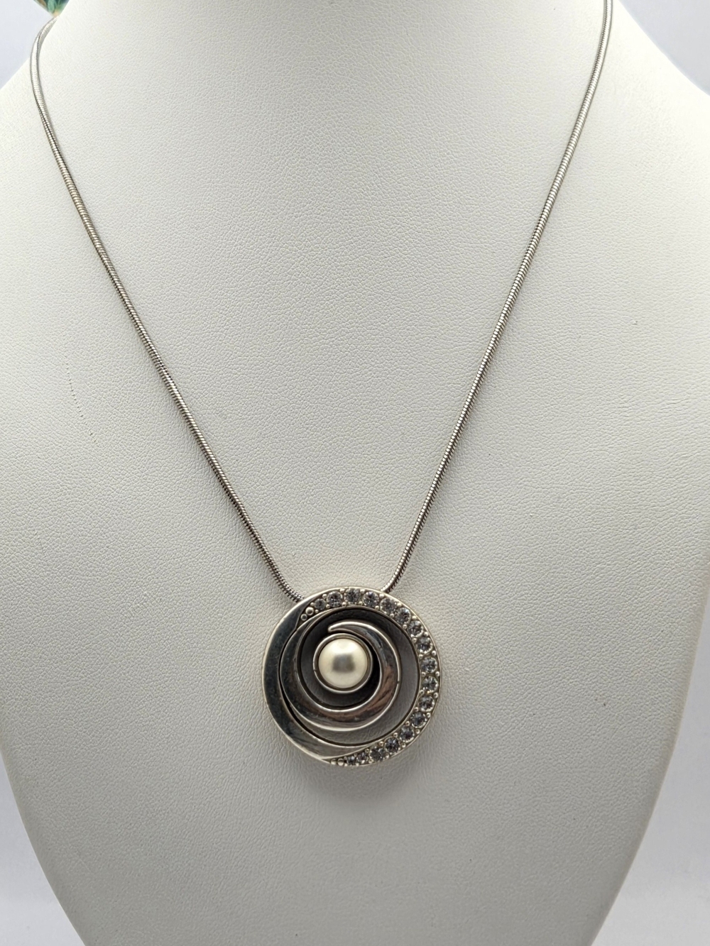 Brighton Silver Tone Pearl Rhinestone Swirl Pendant Snake Chain Necklace 18"